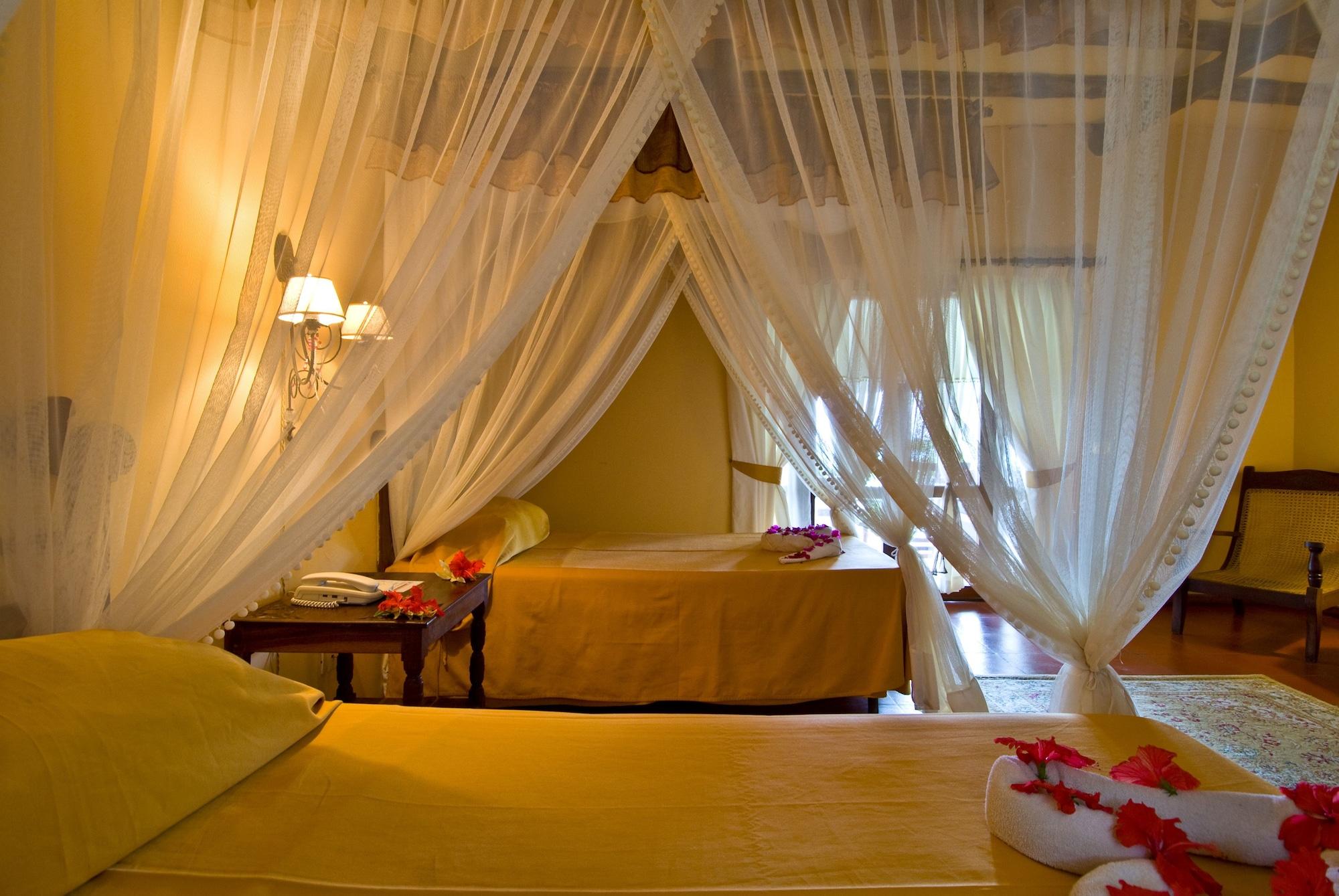 Hotel Karafuu Beach Resort 핑궤 외부 사진