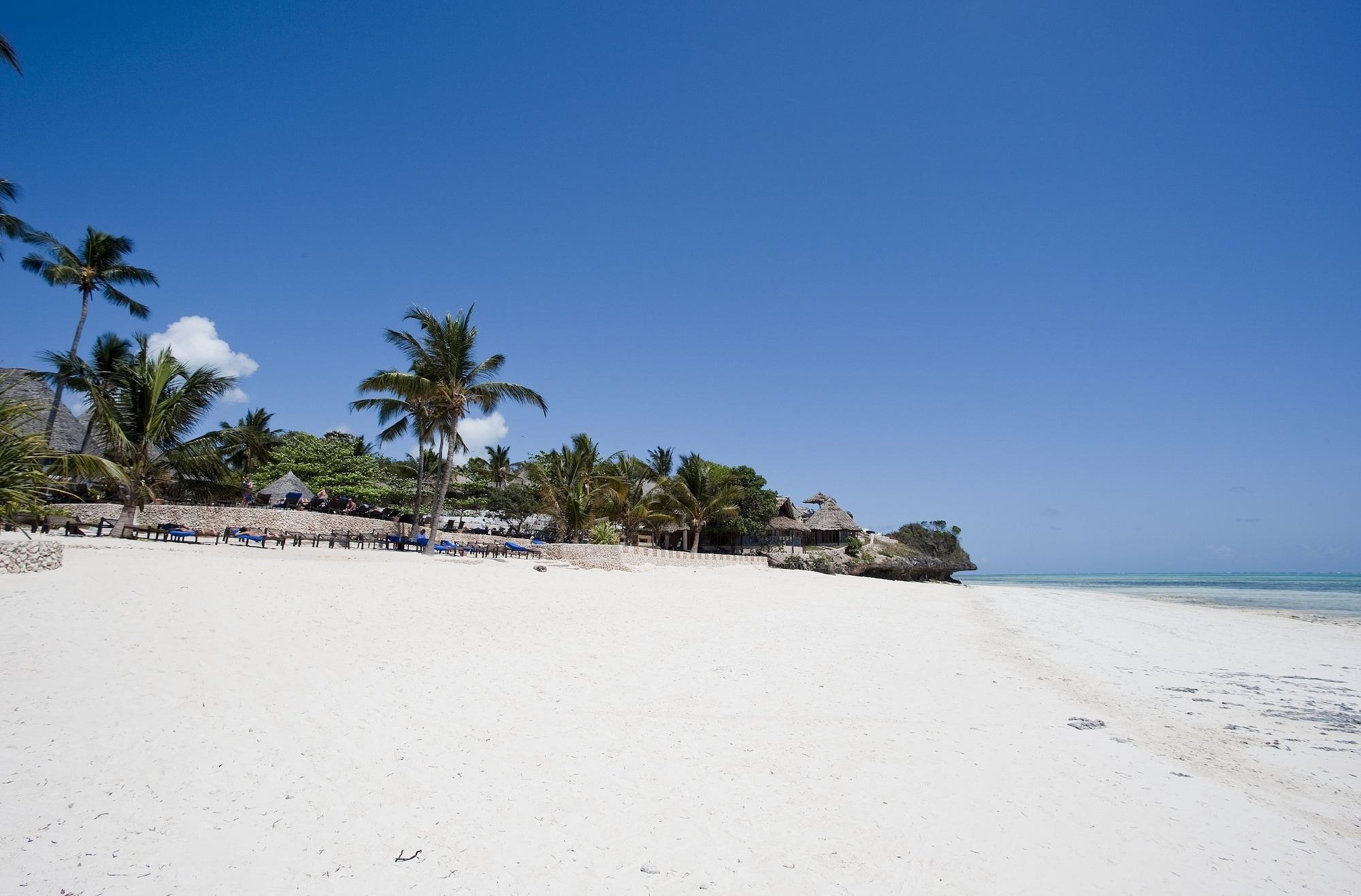 Hotel Karafuu Beach Resort 핑궤 외부 사진
