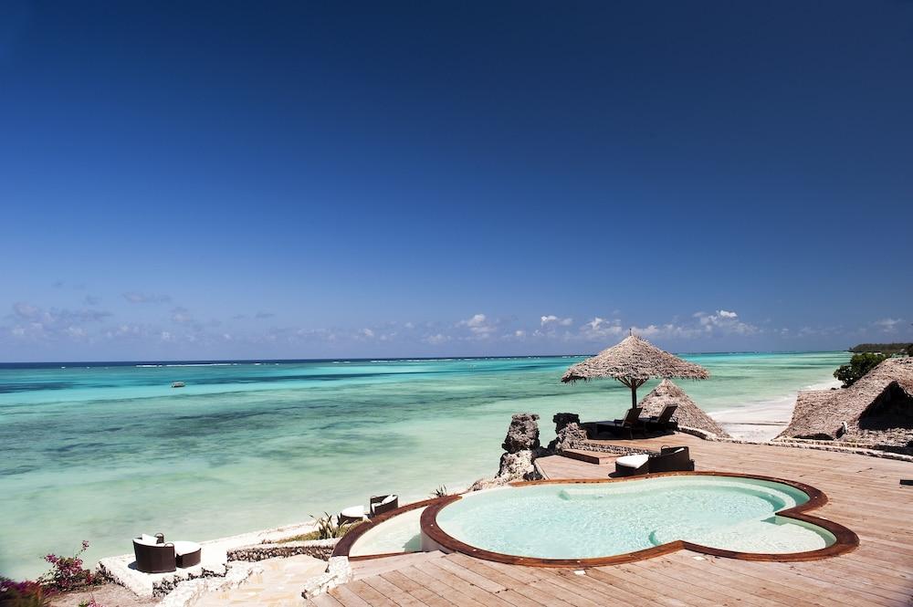 Hotel Karafuu Beach Resort 핑궤 외부 사진