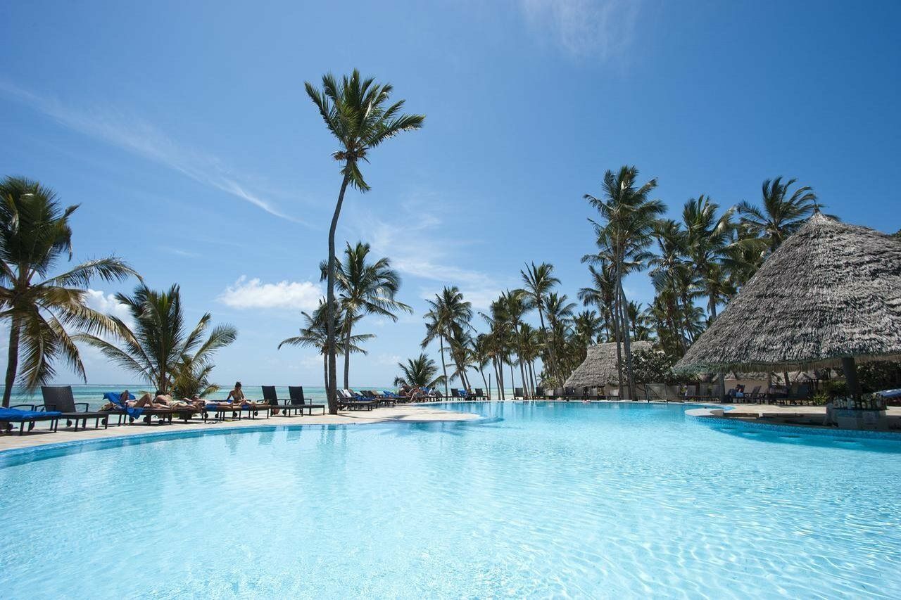 Hotel Karafuu Beach Resort 핑궤 외부 사진