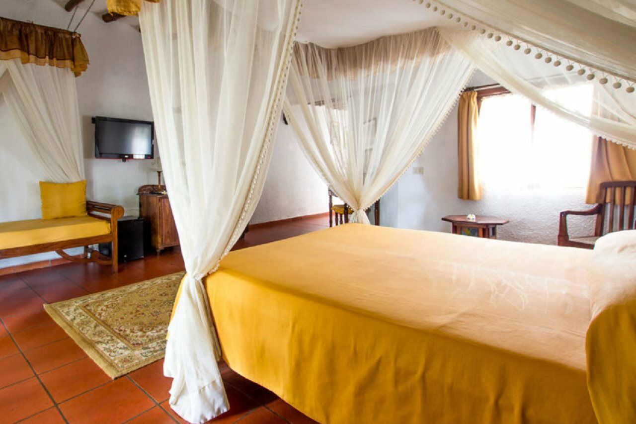 Hotel Karafuu Beach Resort 핑궤 외부 사진